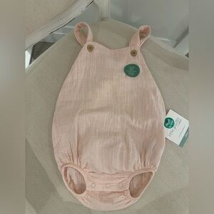 🦢 Organic Baby Bubble Romper with Button Straps Sweet Pink NWT